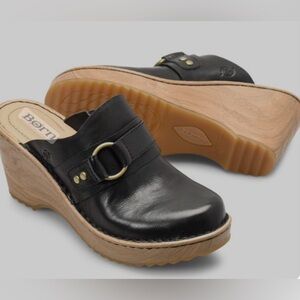 Born Nola leather wedge clog